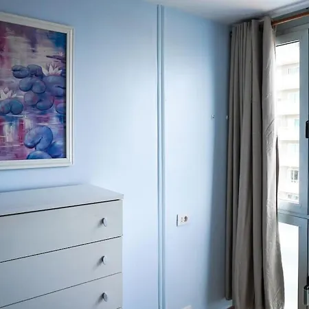 Blue Batayola Pool Candelaria